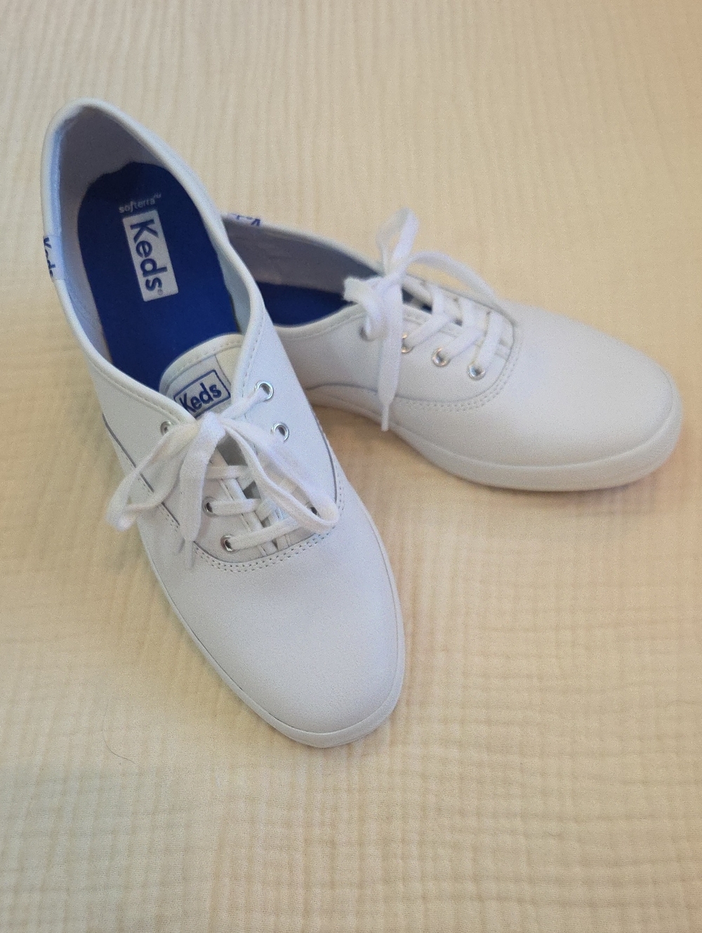 Keds Women's Triple Kick Sneaker - Picture 5 of 7